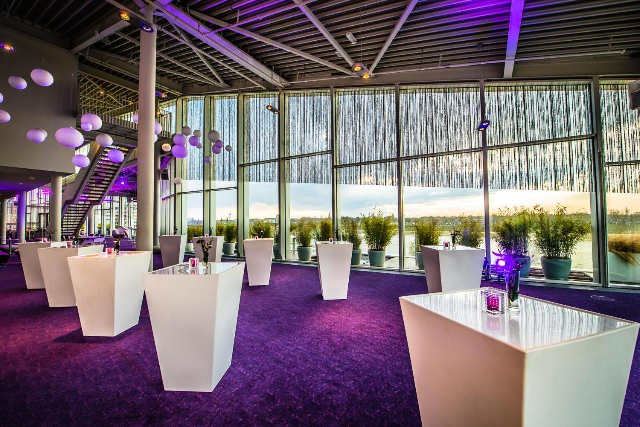 Theaterhotel Venlo Buitenkant foto